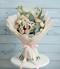 Букет цветов из:  Розы и Лизиантусы в Часцы