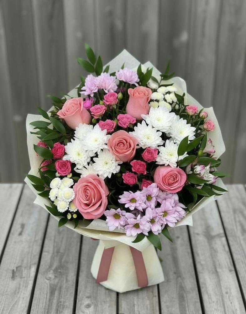 Букет цветов из: Альстромерии, Гвоздики, Розы и Хризантемы в Часцы