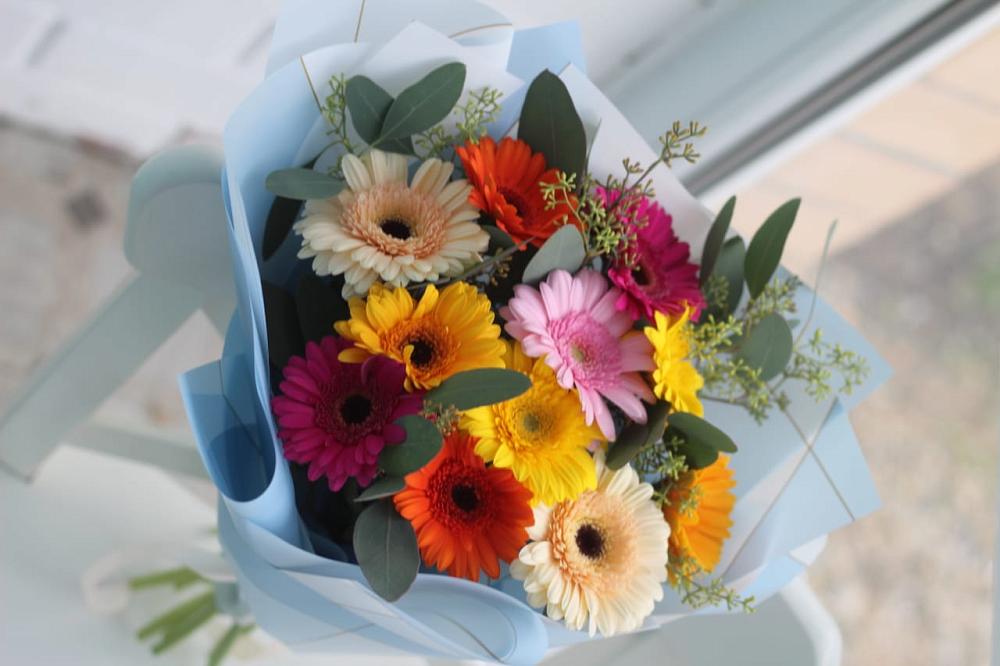 Букет цветов из: Герберы в Часцы