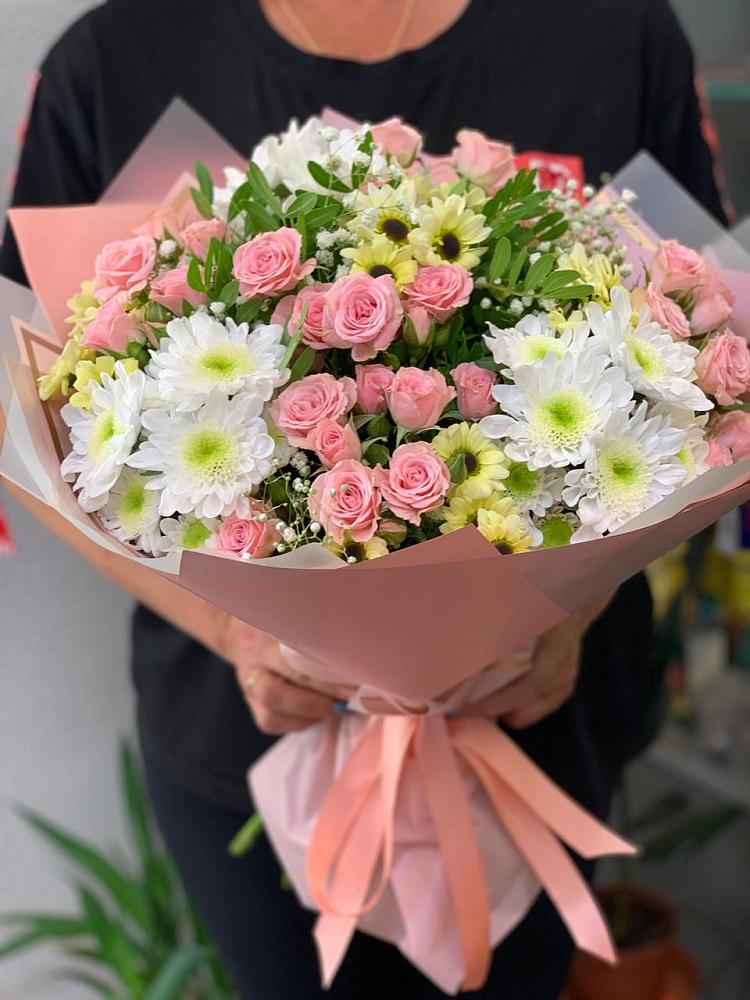 Букет цветов из: Розы и Хризантемы в Часцы