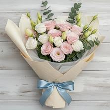 Букет цветов из:  Лизиантусы в Часцы