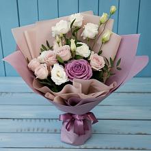 Букет цветов из:  Розы и Лизиантусы в Часцы