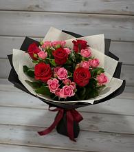 Букет цветов из:  Розы #REPLACE_PRED# Часцы