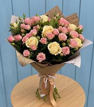 Букет цветов из:  Розы #REPLACE_PRED# Часцы