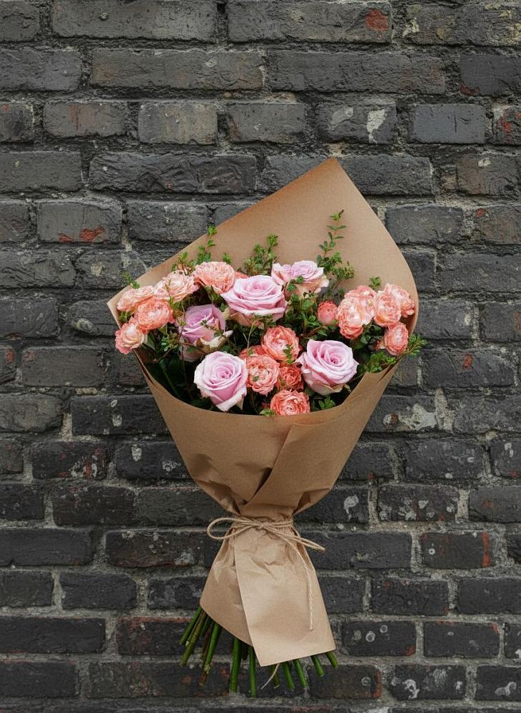 Букет цветов из: Розы в Часцы