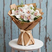 Букет цветов из:  Орхидеи и Розы в Часцы